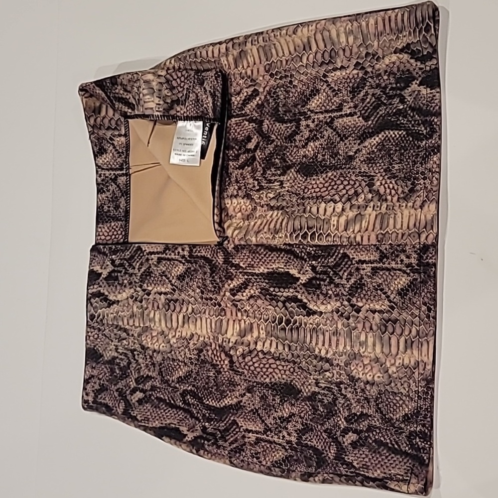 Venti6 Snake Skin Pattern Suede Skirt Mini Pink Black Large - Picture 4 of 10
